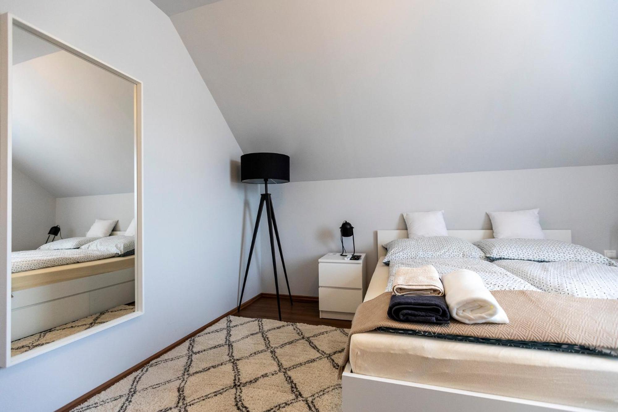 Park Apartman Sarrod Luaran gambar